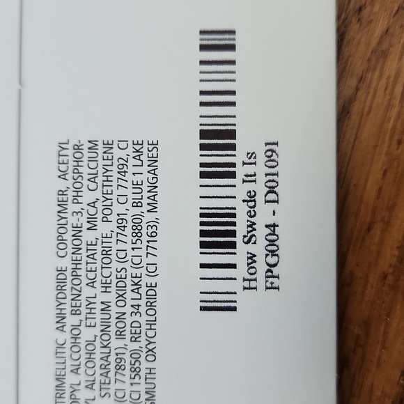 2/$15 Colorstreet Pedicure How Swede It Is - Picture 3 of 3